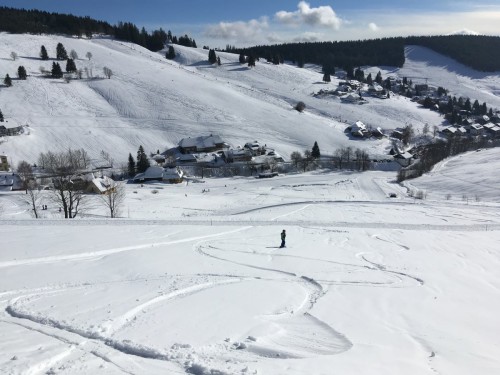 Haus-am-Bach-Todtnauberg-Winter-Tiefschnee