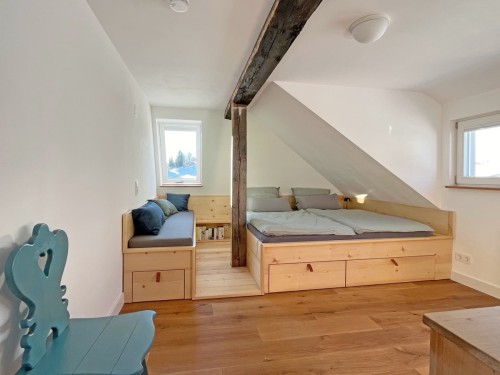 Haus-am-Bach-Todtnauberg_Ferienwohnung_Alkoven_A