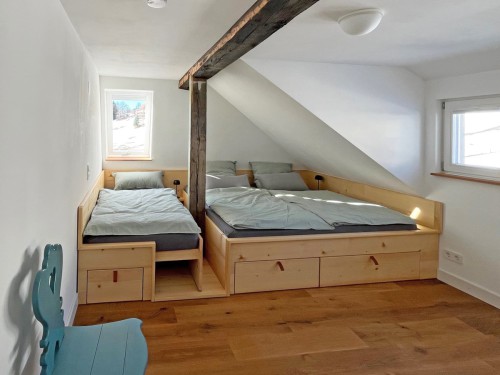 Haus-am-Bach-Todtnauberg_Ferienwohnung_Alkoven_C