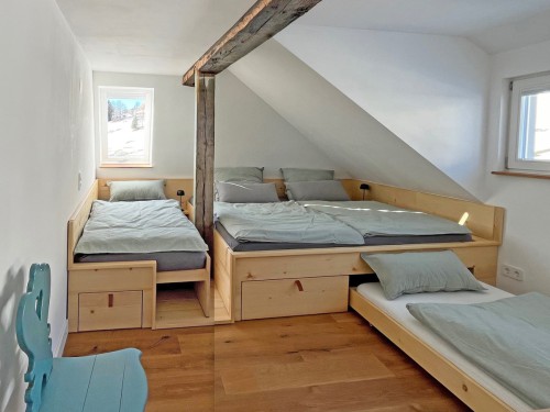 Haus-am-Bach-Todtnauberg_Ferienwohnung_Alkoven_D